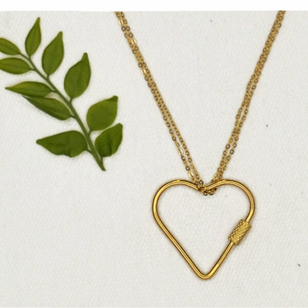Big heart pendant necklace 