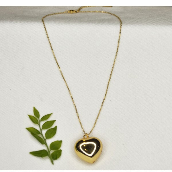 Puff heart pendant necklace 