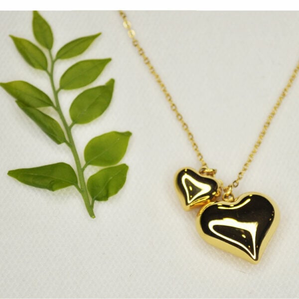 Double puff heart chain necklace 