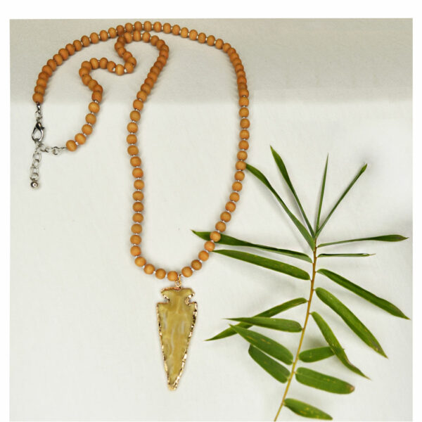 Spear pendant wooden beaded necklace