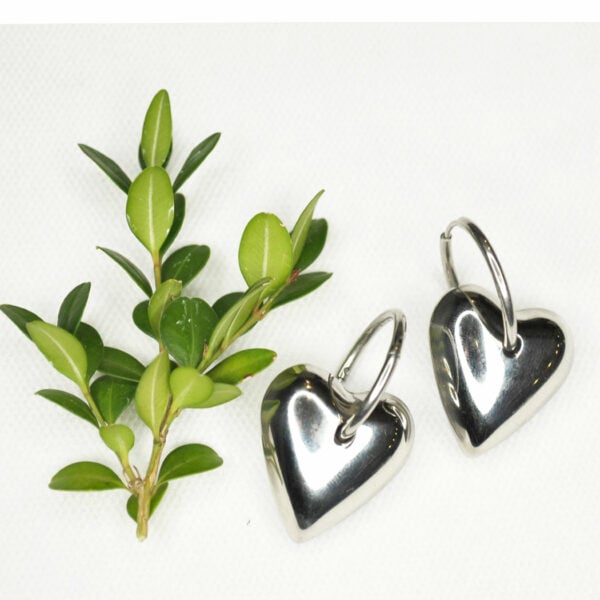 Puff heart hoop earrings