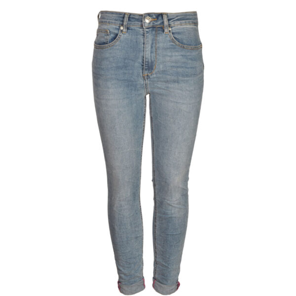 Washed classic jeans