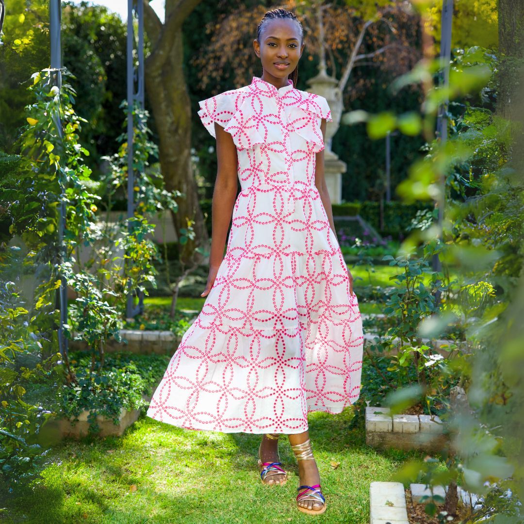 2 pics dress shop