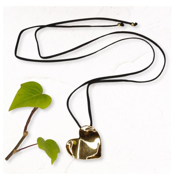 Battered heart lariat necklace