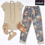 Butterfly print pants