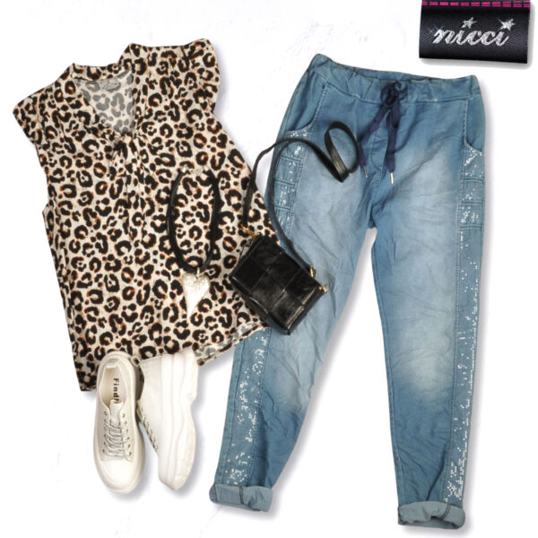 Animal print frill sleeve bow top