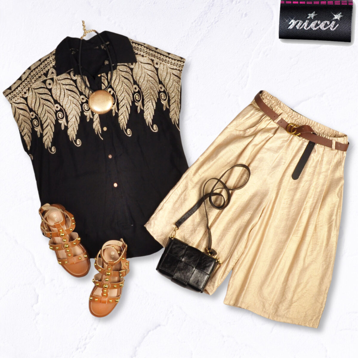 Shimmer belted wide leg shorts