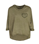 Heart print hi-lo top