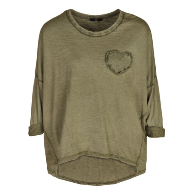 Heart print hi-lo top