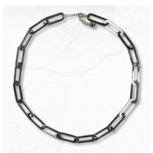 Oval link chain necklace