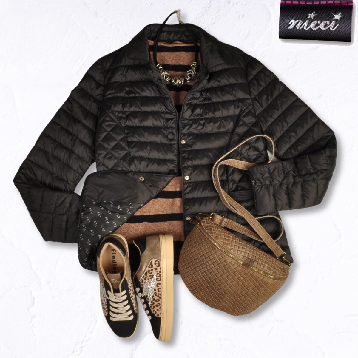 Button detail puffer jacket