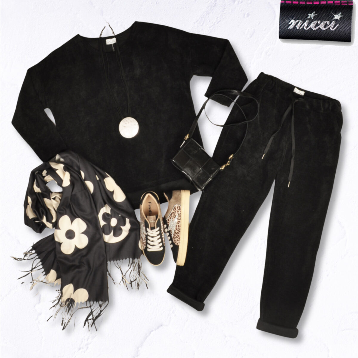 Relaxed chenille knit pants