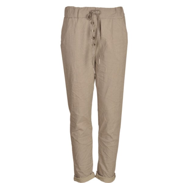 Button detail basic pants