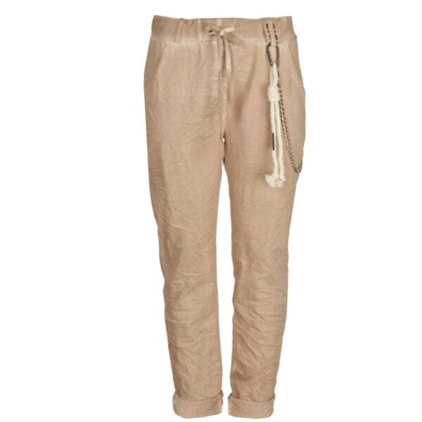 Rope chain detail pants