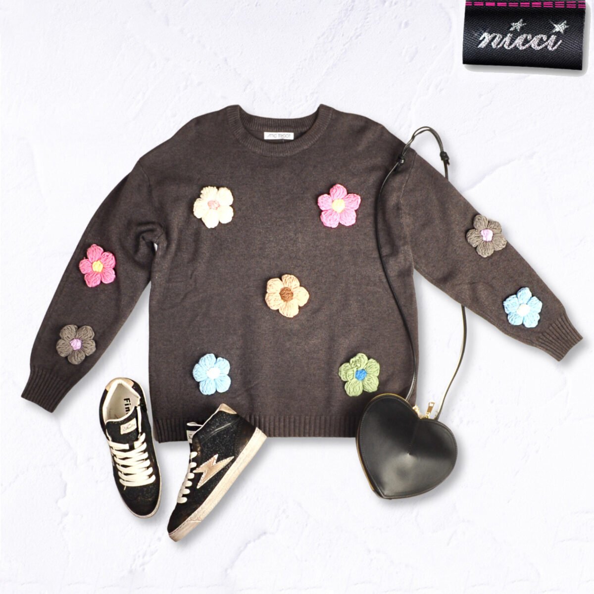 Multi 3d daisy knit top
