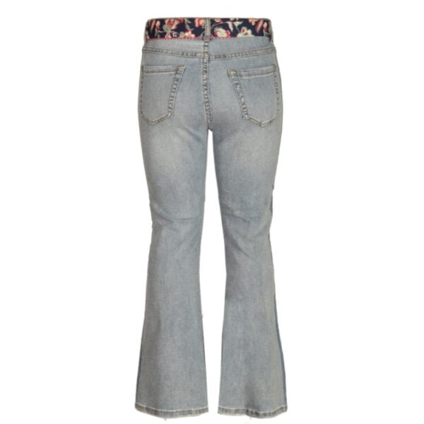 Scarf tie jeans