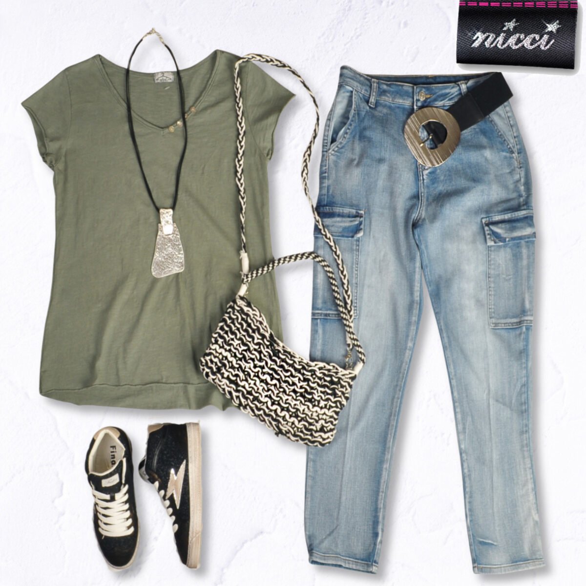 Cargo denim jeans