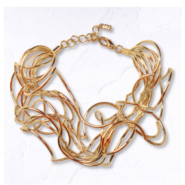 Interlocked bracelet