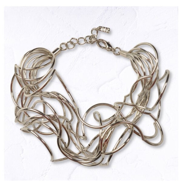 Interlocked bracelet