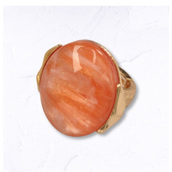 Circle stone ring