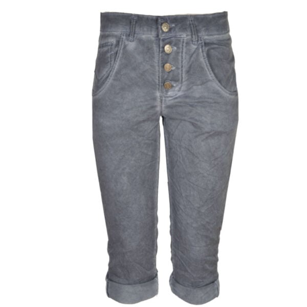 2-Textured long shorts