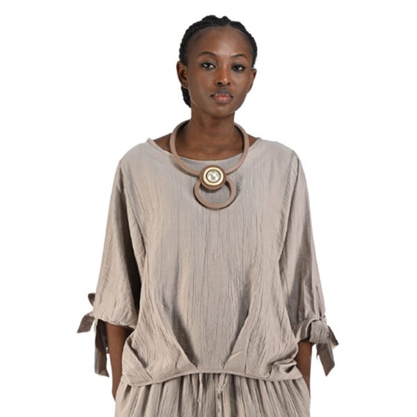 Oversized crushed batwing top
