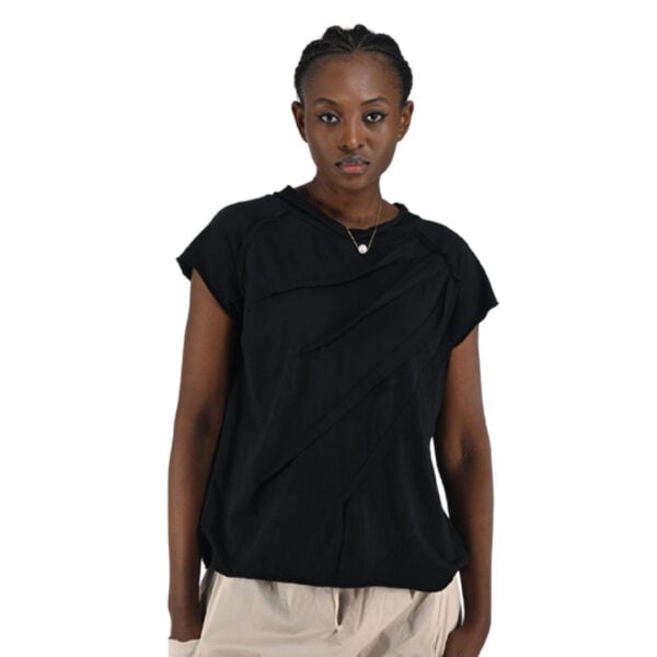 Raw-edge top