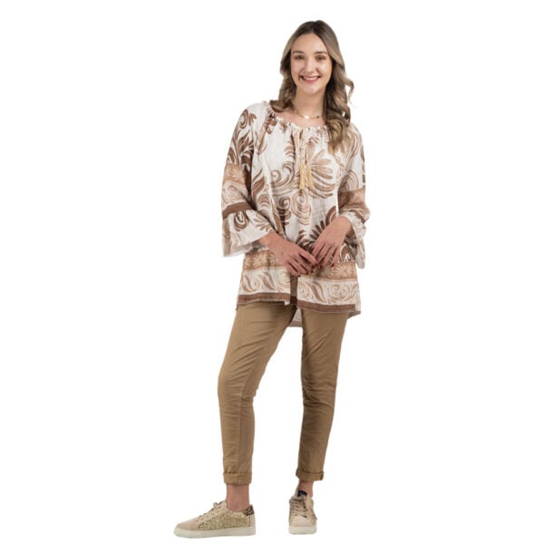 Heraldic print tassel top