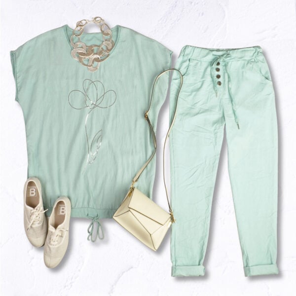 2-Textured foil rose oversized top