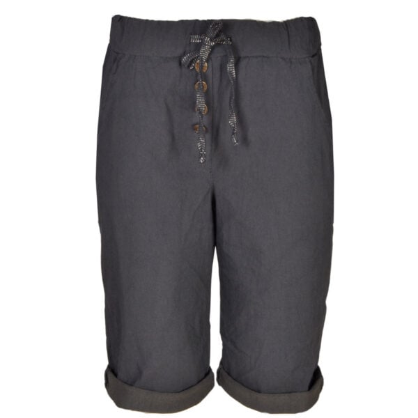 Drawstring button shorts