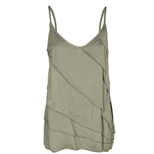 Diagonal layered silky top