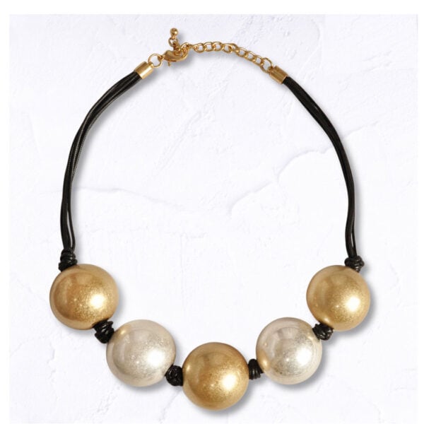 Giant ball multi string choker