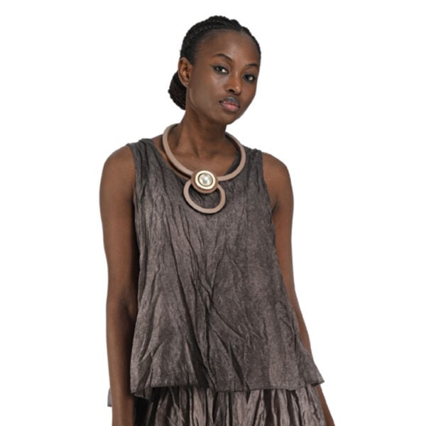Double layer overdyed swing top